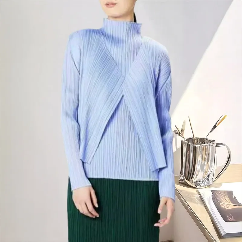 2025  Pleated Fall Thin Cardigan Tops Versatile Daily Short Jacket Simple Folded Sleeve Jacket Women's Shawl Wrinkle-Free