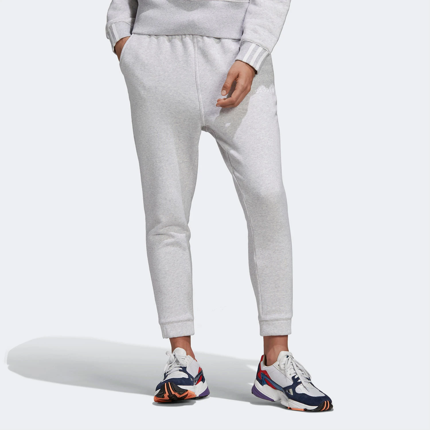 

Оригинальные женские свободные спортивные брюки Adidas Clover с завышенной талией, удобные, модель DU7188