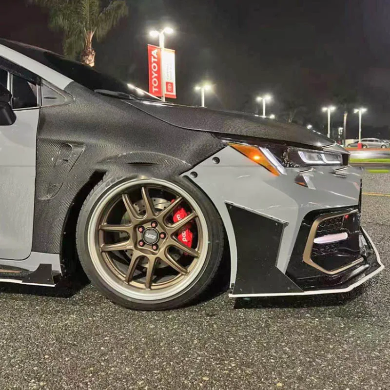 

Для Toyota Corolla с двумя отделениями Corolla, модификация из углеродного волокна, вырезанные передние крылья, передняя песчаная доска, комплект кузова