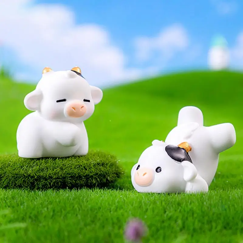 زخرفة ذات نطاق صغير للوحة قيادة السيارة على سطح الطاولة مع صندوق أعمى لتمثال بقرة الثور الصغير الشجاع المبتكر