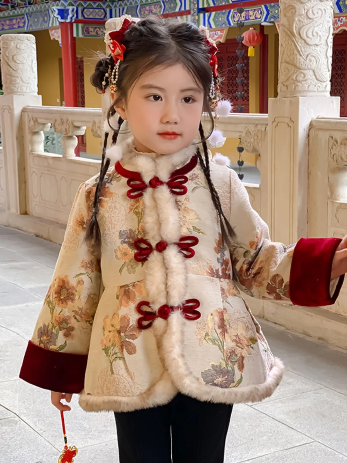 

Теплая удобная традиционная китайская одежда для новорожденных девочек с дизайном на пуговицах, зимняя модная детская одежда...