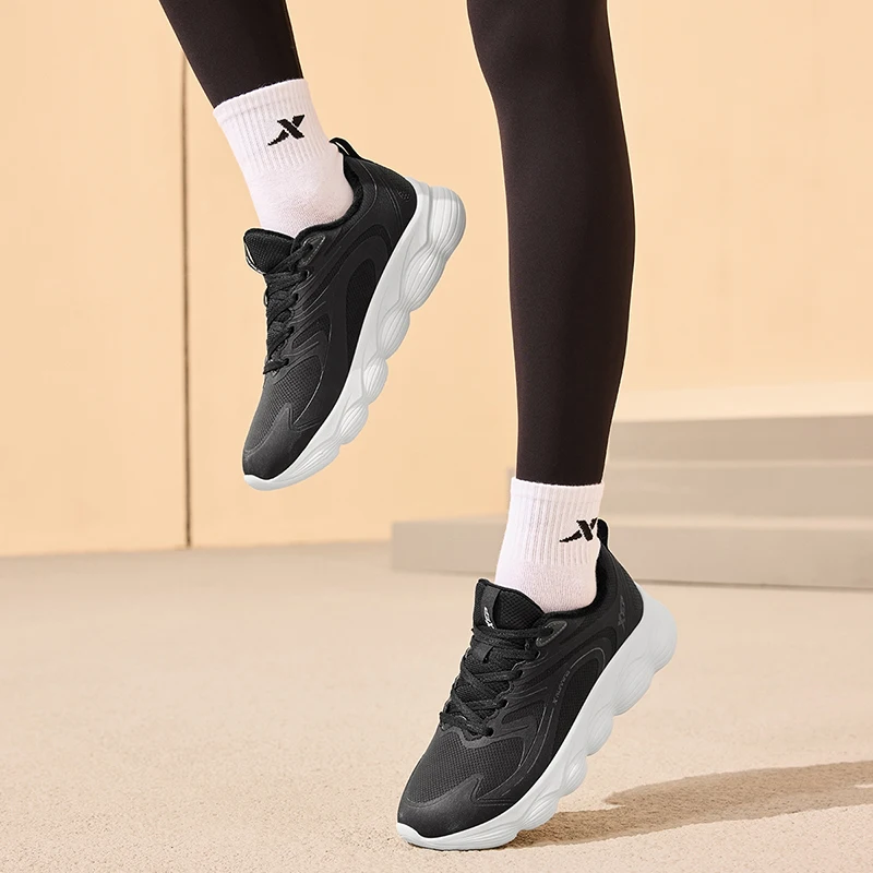 Xtep Jumping Shoes Winter Edition For Women 2024 Winter Cotton Shoes Rebound Soft Leisure Training   Sneakers 876418370032