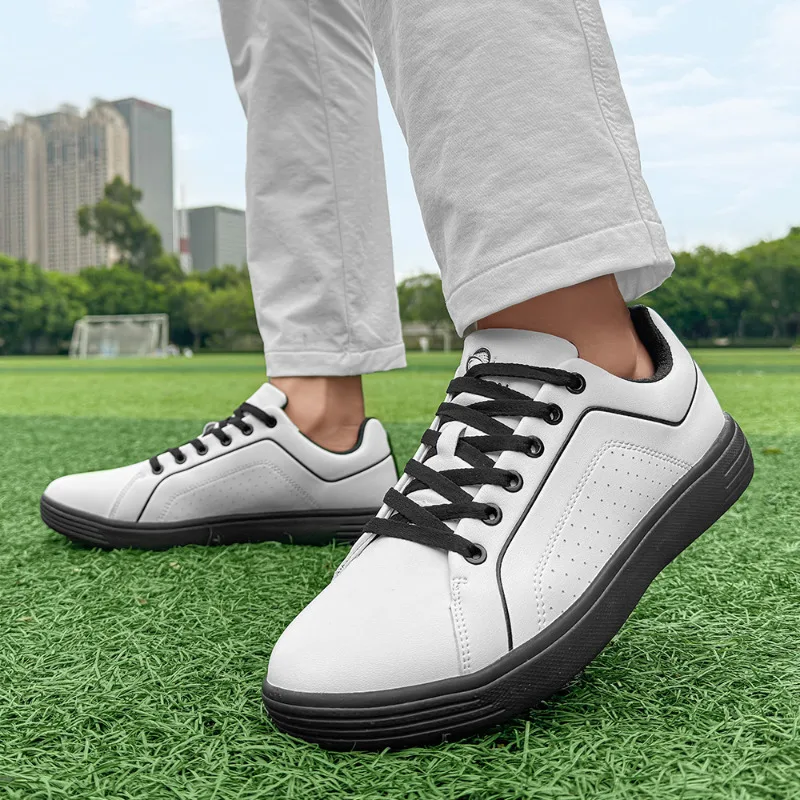 Men Golf Shoes Luxury Golfers Sneakers Comfortable Golfing Sneakers Professional