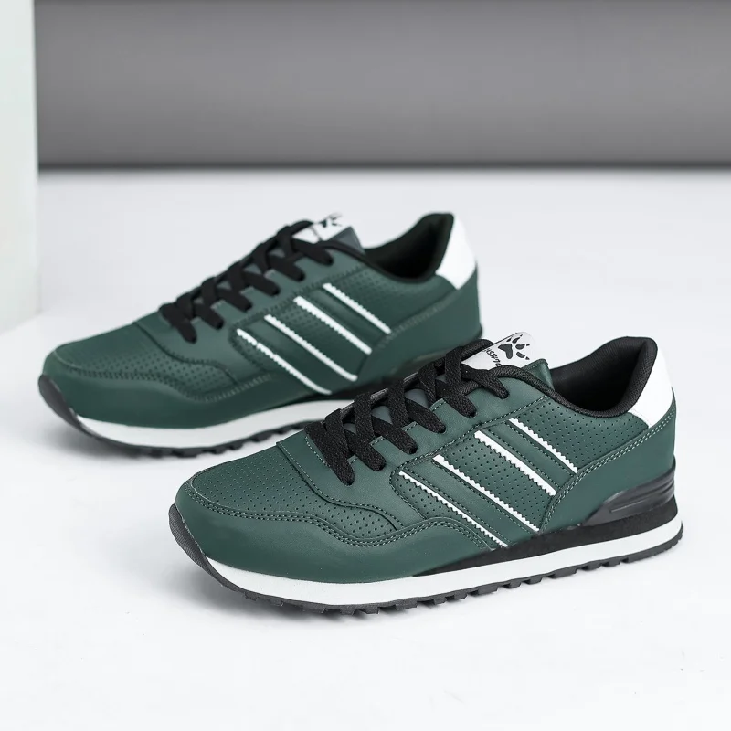 Retro Green Men's Running Shoes Plus Size 48 Lightweight Walking Shoes Sport Sneakers Men Breathable Athletic Shoes Men Trainers