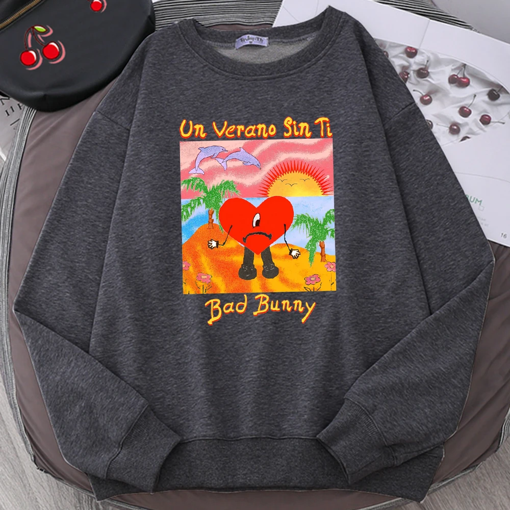 Un Verano Sin Ti Bad Bunny Sad Love Heart Design Top Harajuku Loose Sportswear Trendy Funny Pullover Casual Crewneck Women Hoody