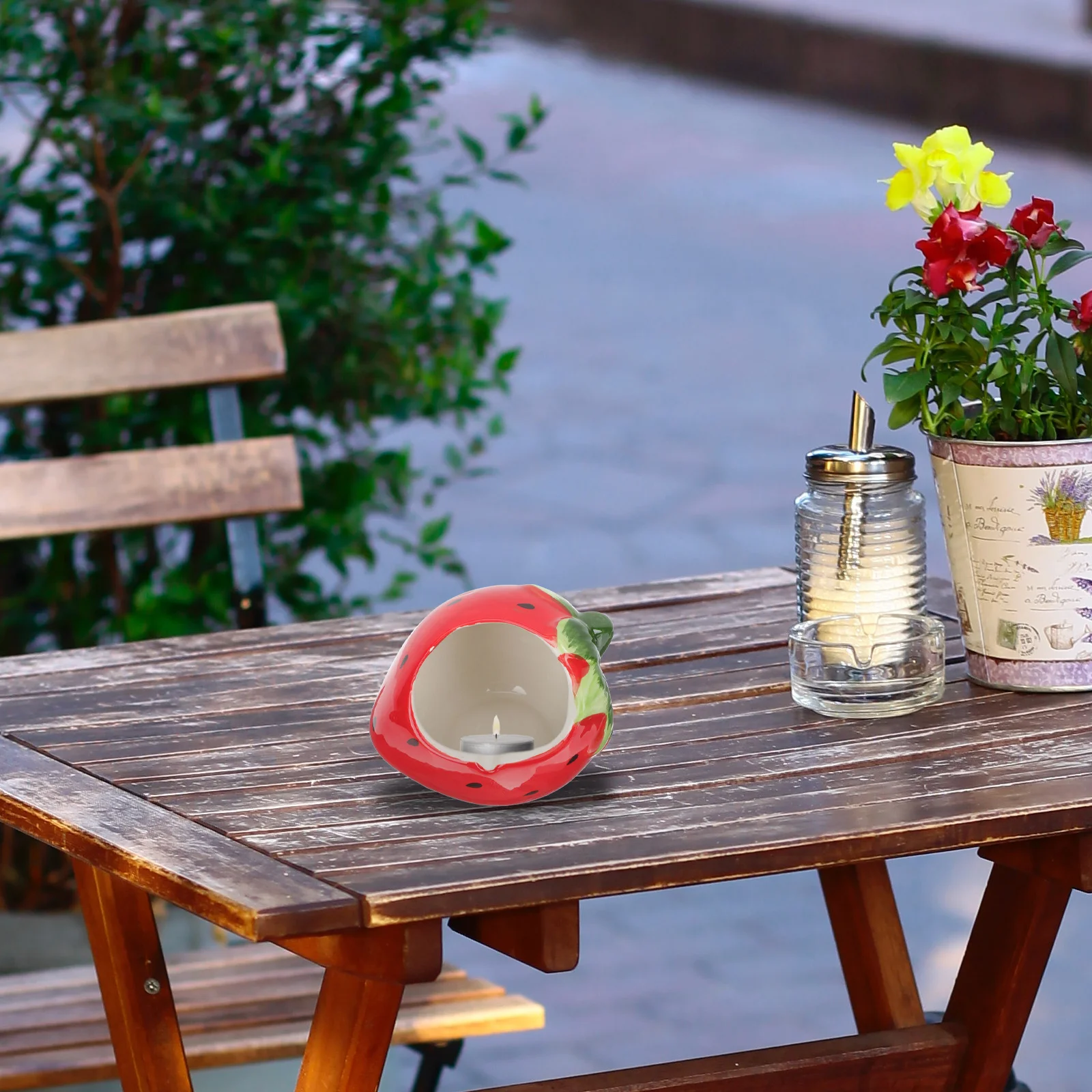 

Ceramic Strawberry Holder Unique Design Space-Saving Desktop Candlestick Decorative Romantic Stand for Home