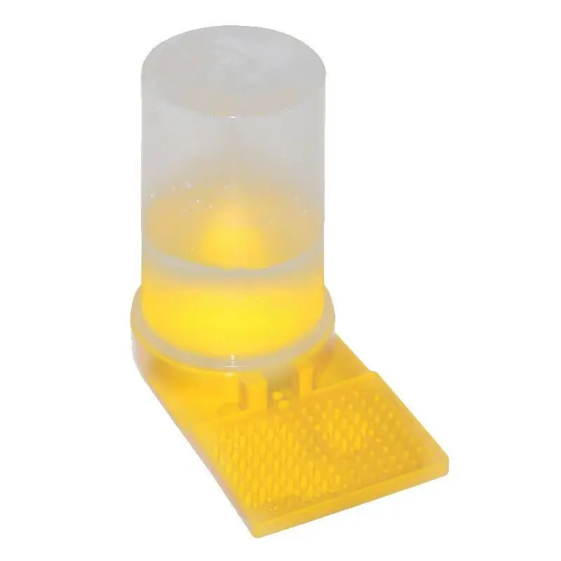 Beekeeping Tools Bee Feeder Point Feeder Bee Nest Door Feeder Feeding Slot Bee Utensils 15 * 8.4 * 13CM 68g One Beekeeping