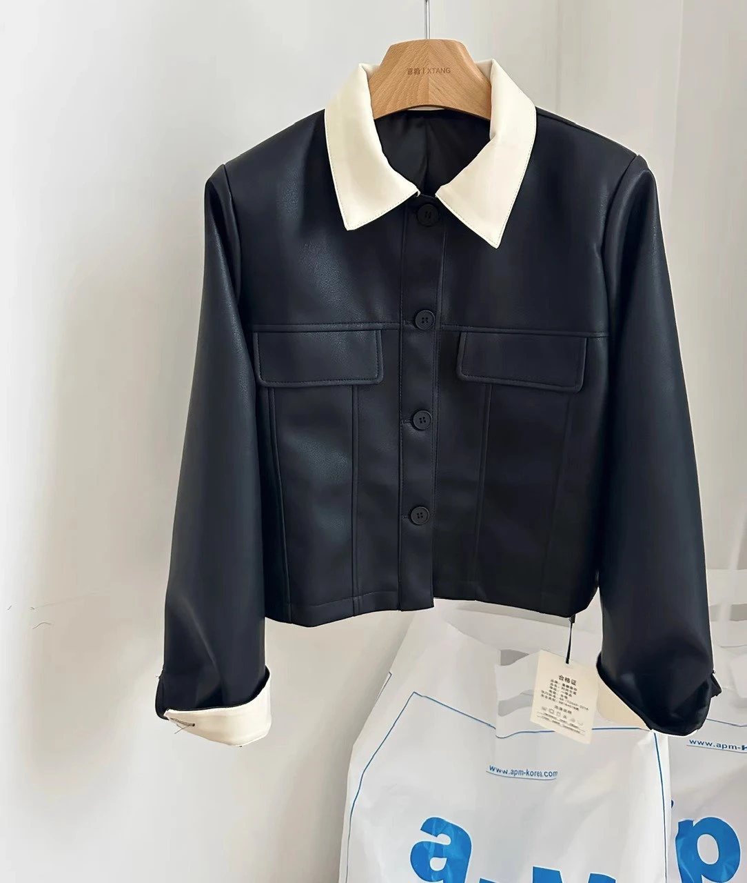 Moda cor contraste couro do plutônio jaqueta feminina manga longa único breasted casaco curto primavera outono casual outerwear topos