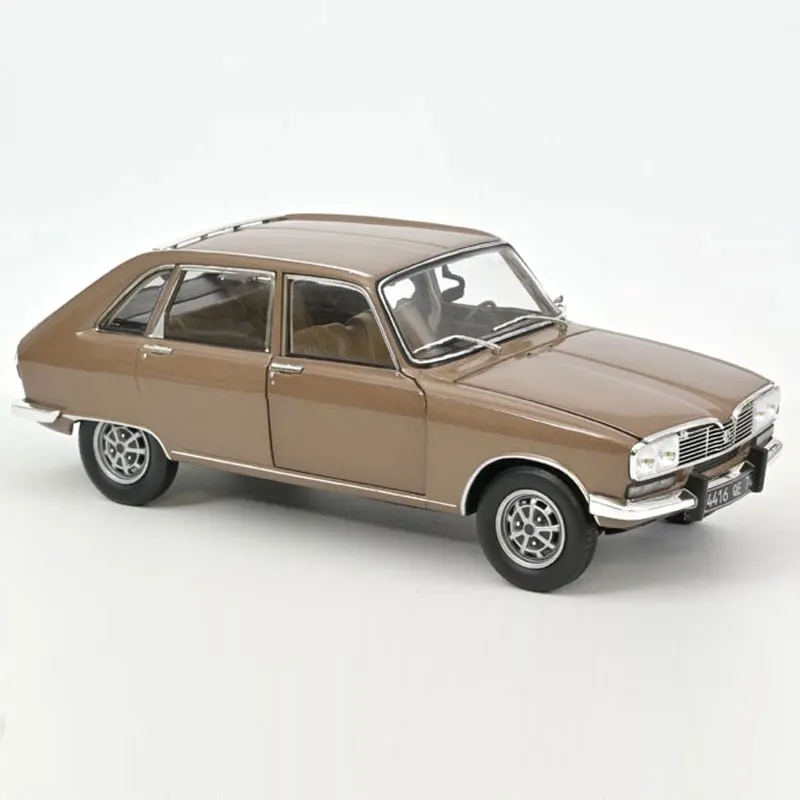 Diecast 1/18 Scale R 5 1972 Alloy Car Model Collection Souvenir Display Ornaments Vehicle Toy Gift