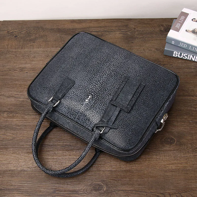 Bolso de piel de vaca Maletín de hombre con patrón de pescado, bolso con cerradura de contraseña, bolso de hombre de negocios, bolso para documentos.