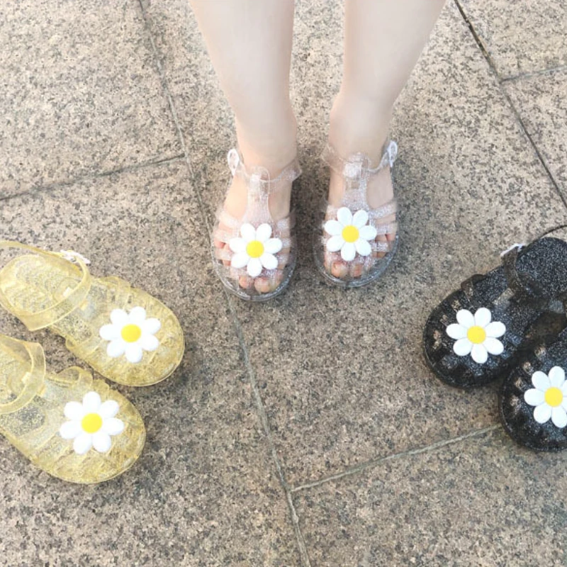 Child Shoe Hollowed Shoe Girl Jelly  Baotou Shoes Small Daisy Sandals Soft Soled Baby Casual Shoe Crystal Flower Princess Shoes