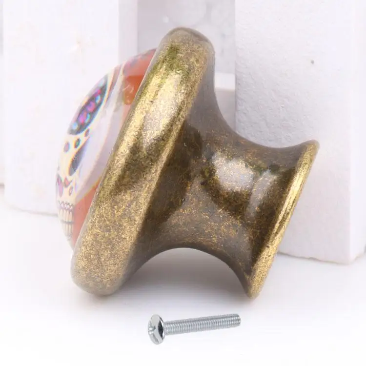 Antique Brass Round Skull Cupboard Closet Window Knob Metal Pull Handles Drawer Door Wardrobe Cabinet Knobs Furniture Hardware