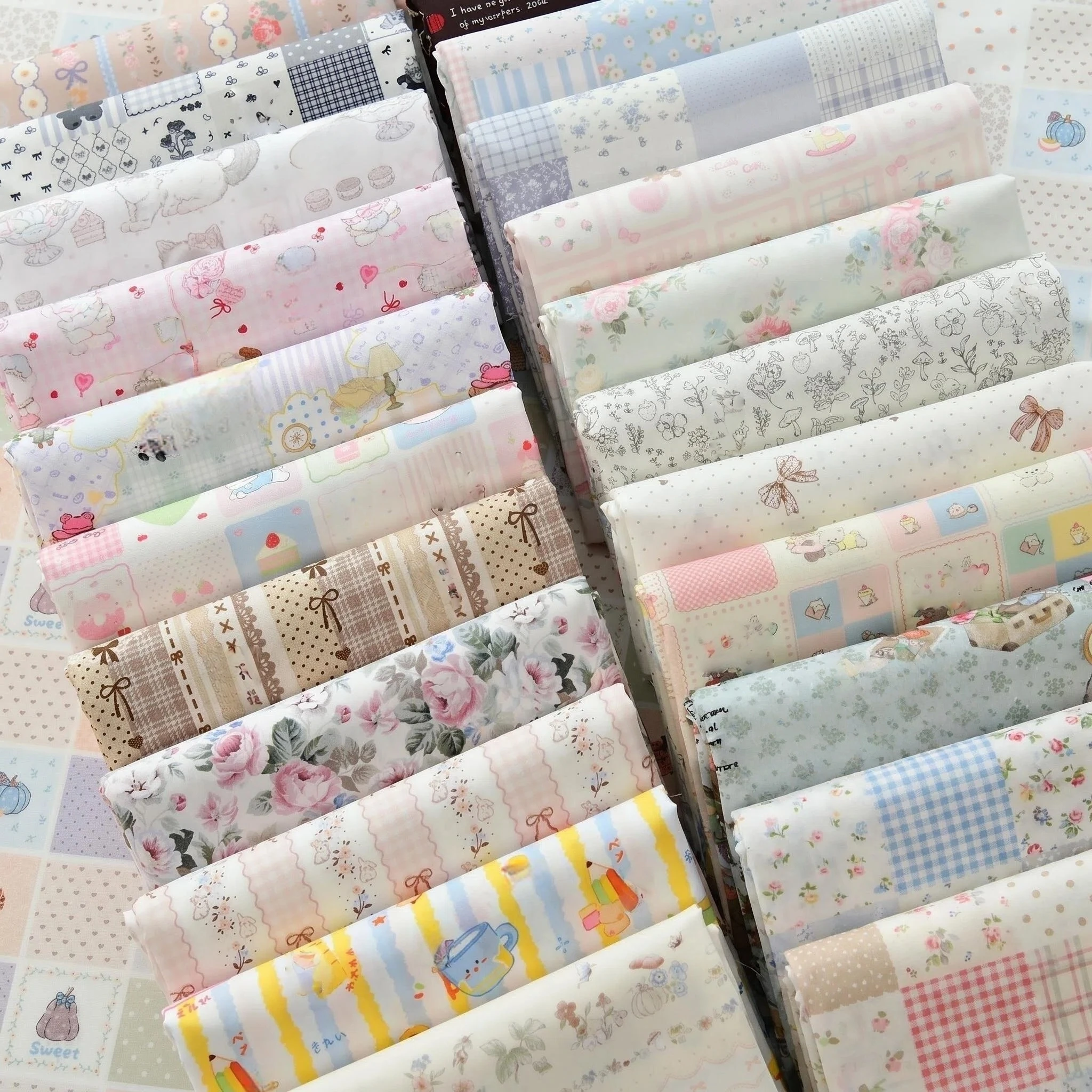 Süßes Cartoon-Gewebe, 60s, hohe Dichte, reine Baumwolle, DIY-Patchwork-Stoff, 1,45 m breit, für Kinder-Bastelarbeiten – Detail 1