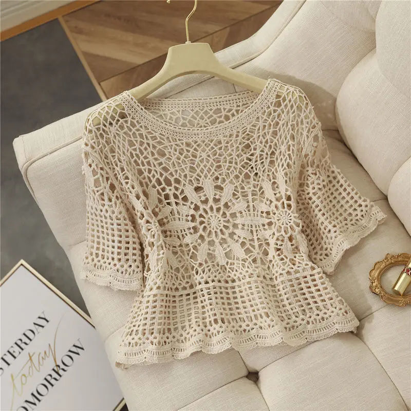 Female Long Sleeved Hook Flower Hollowed Out Ladies Knitted Sweater with Design Sense Tassel Loose Elegant Casual Smock Top Q219