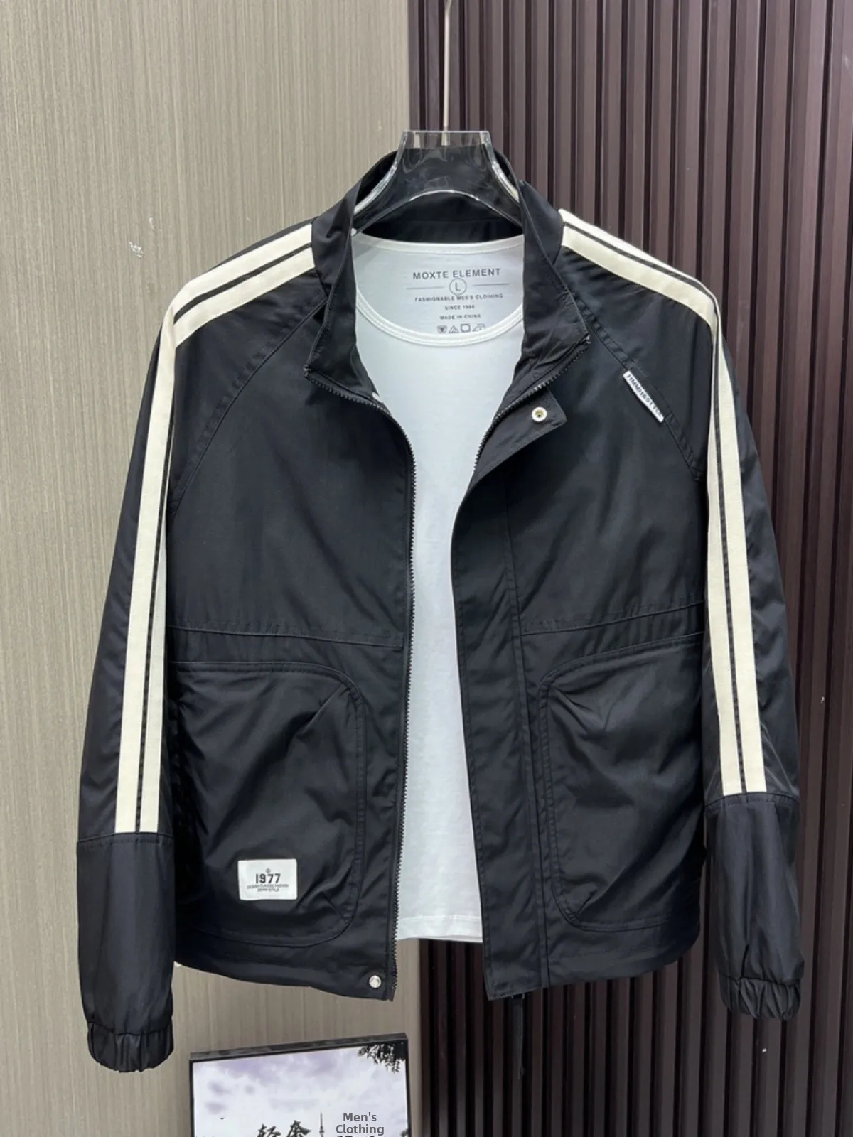 

Молодежное модное мужское пальто с воротником-стойкой Jaet Color Blo, облегающее корейское пальто с длинным светом из полиэстера, повседневная рабочая одежда