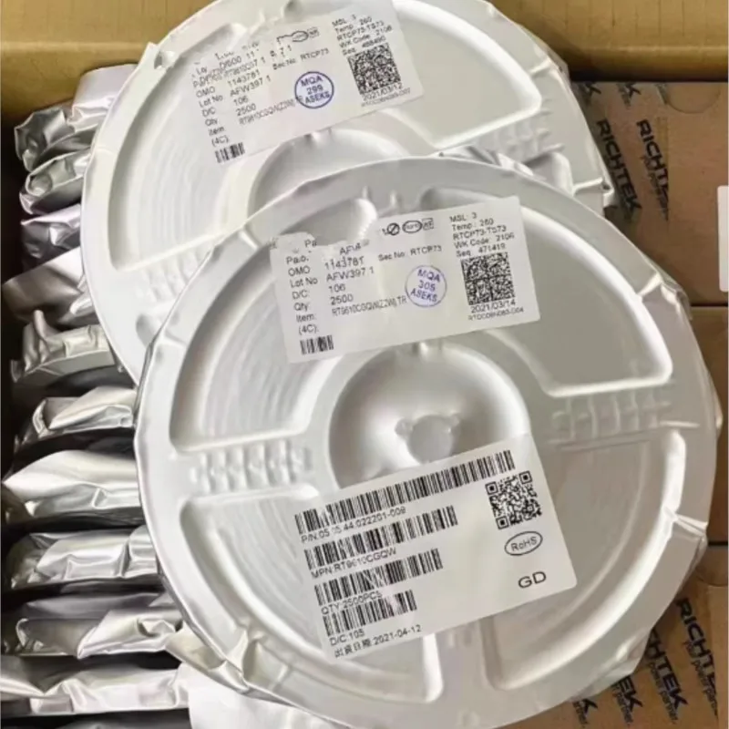 UPD1002-A/MQ UPD1002 QFN32 5PCS