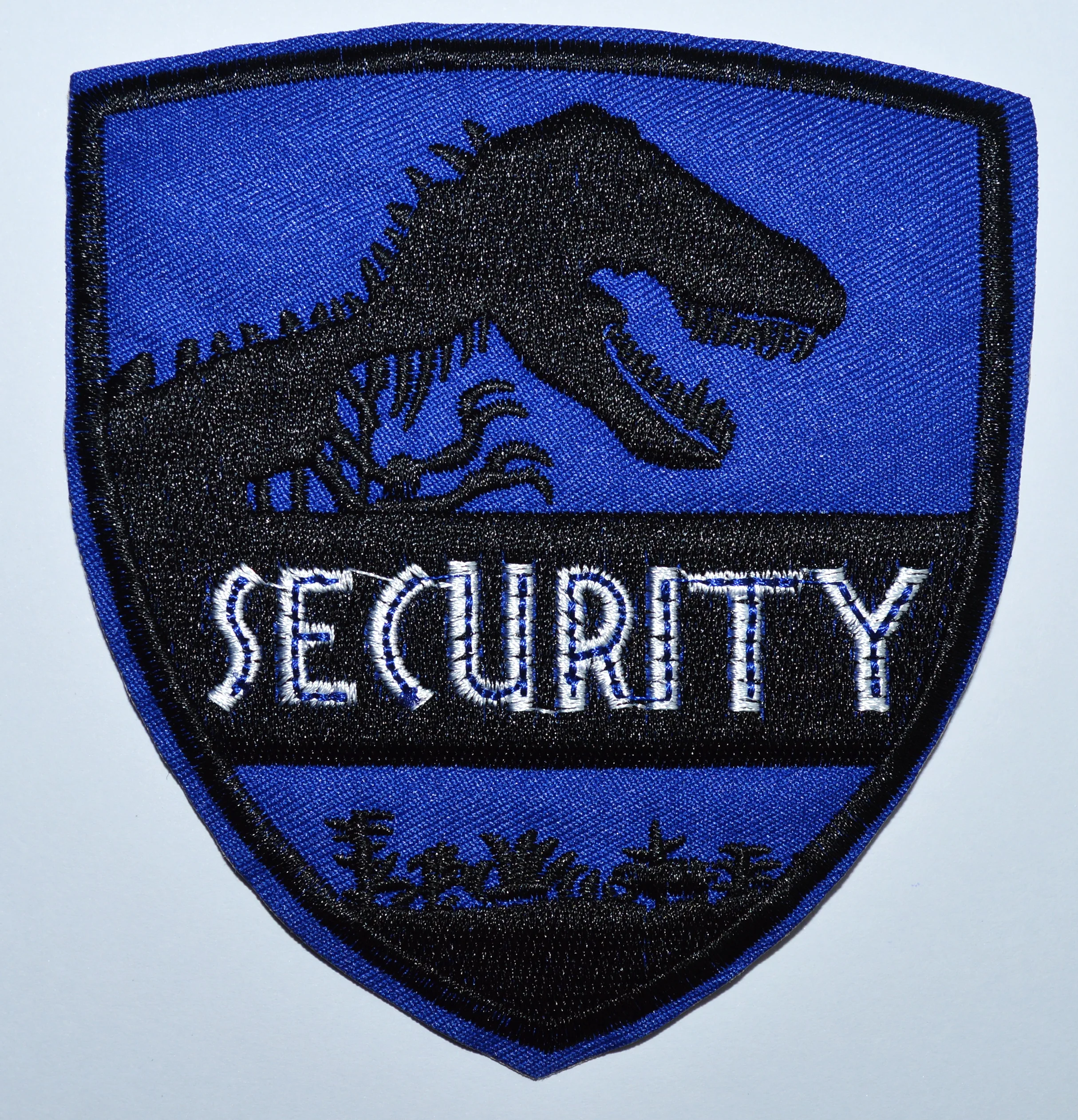 

Вышитая нашивка-аппликация с логотипом фильма «Джурасик Парк», подарок для парка развлечений (≈10,3 * 11,3) см