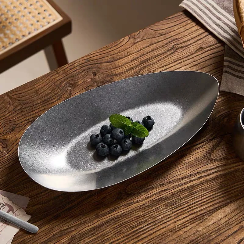 Creative Irregular-Shaped Retro Stainless Steel Dinnerware Cold Dish Plate with a High-End Feel, Western Restaurant Art-Style Plum Fruit Design, Commercial Plating for Restaurants