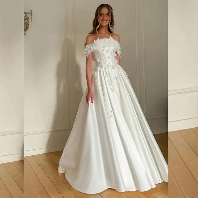 

Customized Elegant A-line Strapless Prom Dress Satin Appliqued Ruched Christmas Customize Occasion Gown Saudi Arabia Long Dresse