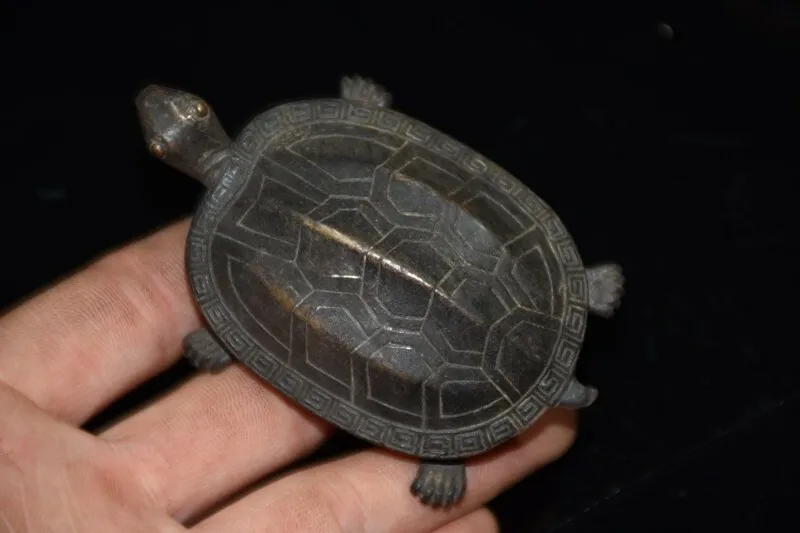 Exquisite Old Chinese copper handmade turtle Lock key statue 60293