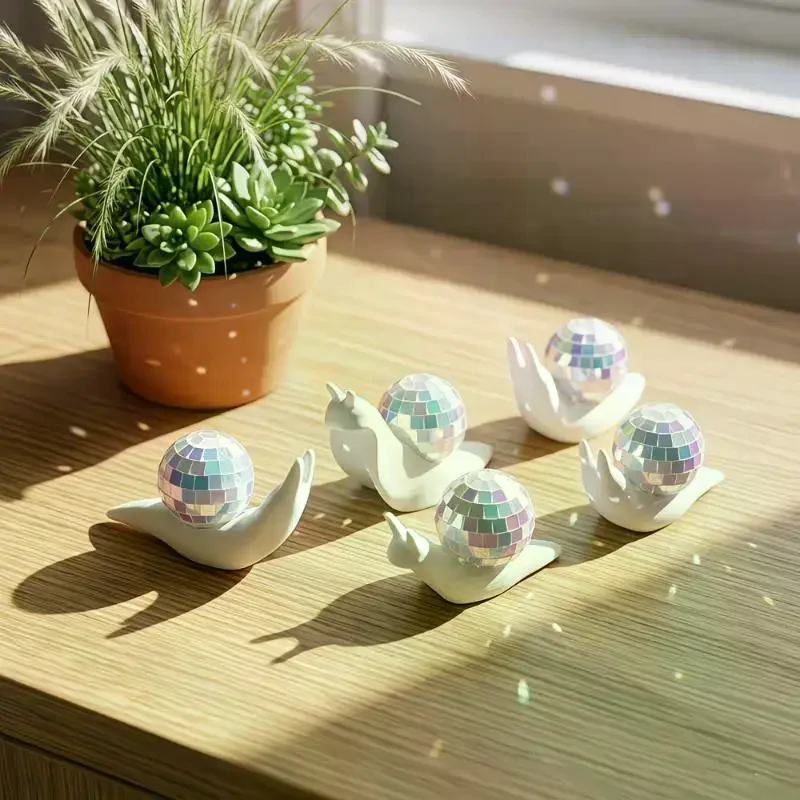 1/2 Pcs Miniature Snail Disco Ball Sun Catcher Retro Style Animal Figurines Mirror Ball Light Refraction Light Spot Abstract