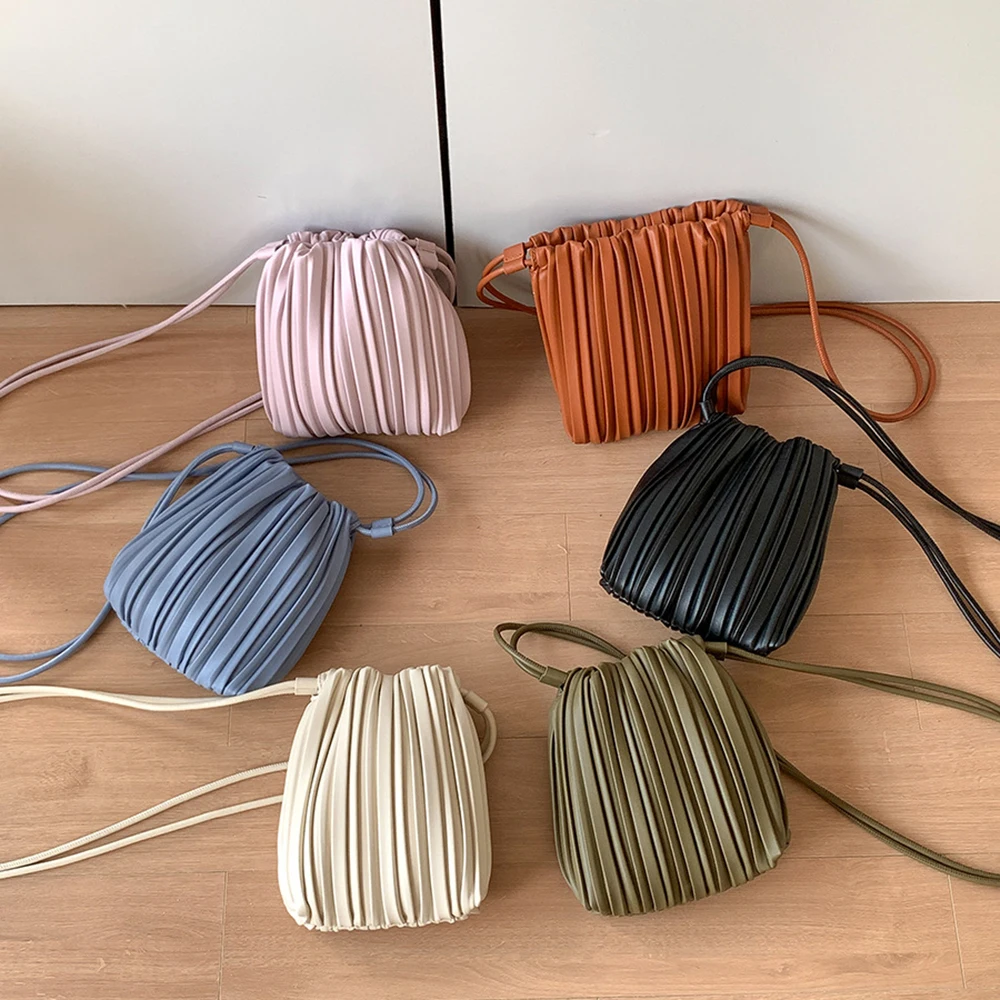 

PU Leather Small Square Crossbody Bags for Women 2026 New Fashion Pleated Versatile Phone Shoulder Bag Korean Luxury Handbags