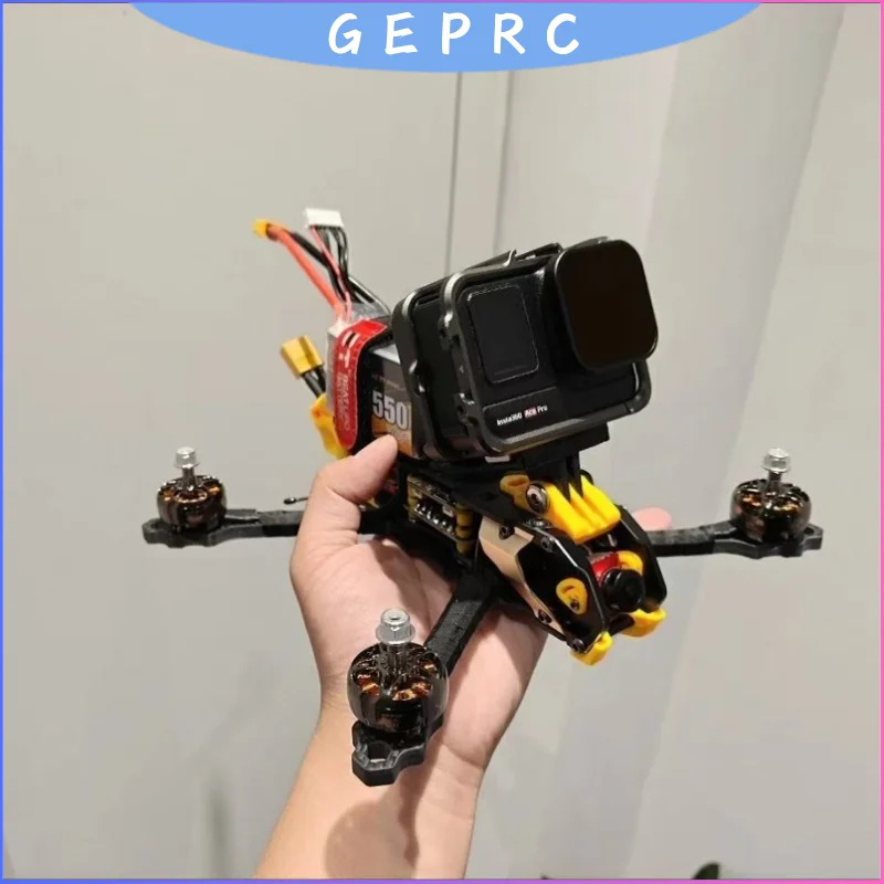

GEPRC RAD Tiny 5.8GHz 400mW FPV VTX Transmitter, 20x20/25.5x25.5mm Mount, for Racing Drone/RC Quadcopter, Low Latency Video