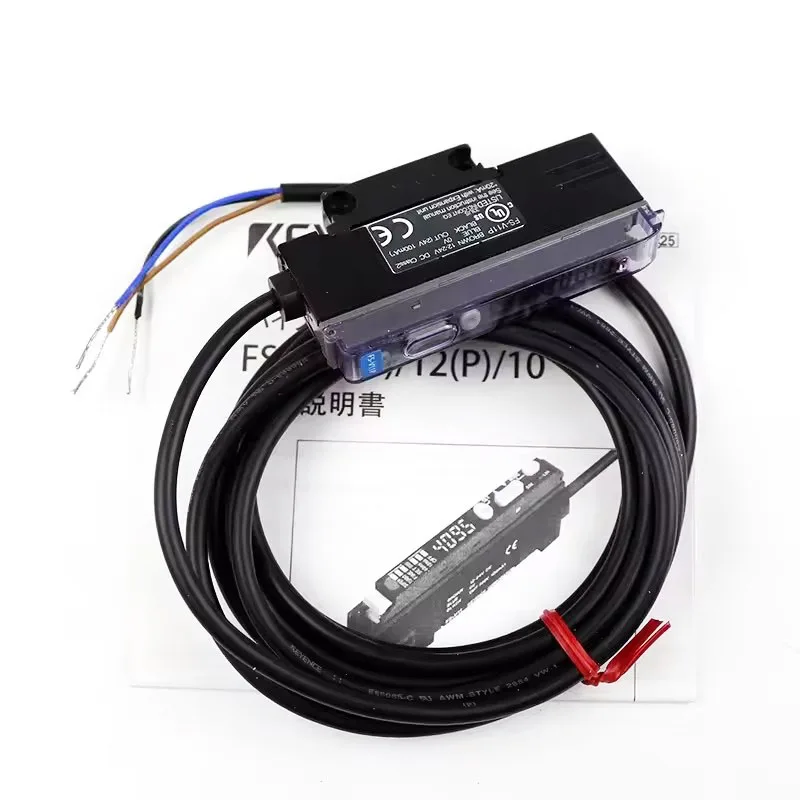 New FS-V11P Genuine KEYENCE PNP Dual display digital fiber amplifier