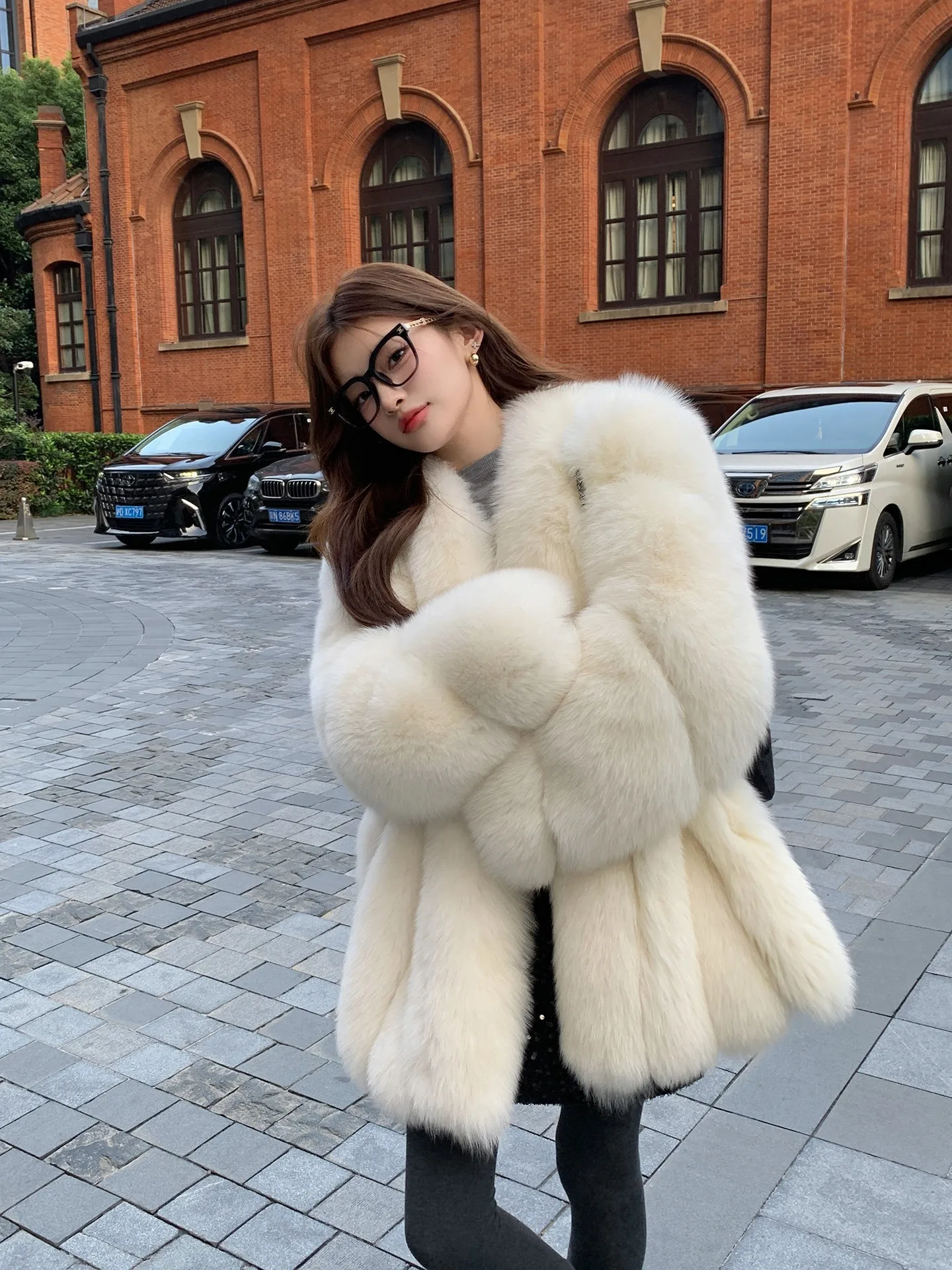 Hot-selling Fashion New Imported Natural Fox Fur Collar Slanted Sleeve Genuine Fur Coat Winter High-quality Fox Fur Streetwear