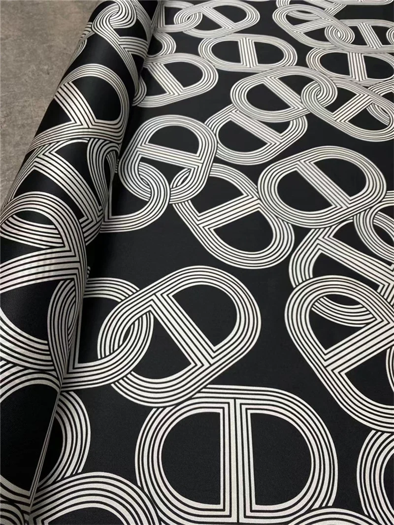 Fashion Light Luxury Black Digital Printing Silk Fabric High-end Clothing 21 Mmi Stretch Twill Silk 1.4 Meters Wide Eco-Friendly