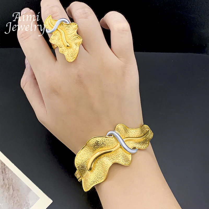 

Комплект ювелирных украшений с преувеличенным листовым узором, позолоченный 18-каратным золотом, для женщин: колье, серьги, браслет, кольцо. Подарки для невесты, на свадьбу, для вечеринки.