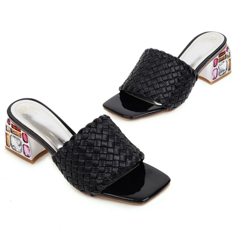 Comfort Summer Slipper Women Mules Shoes Outdoor Luxury Crystal Sandal Low Heels Casual Knitted Beach Footwear Shoes Large Size