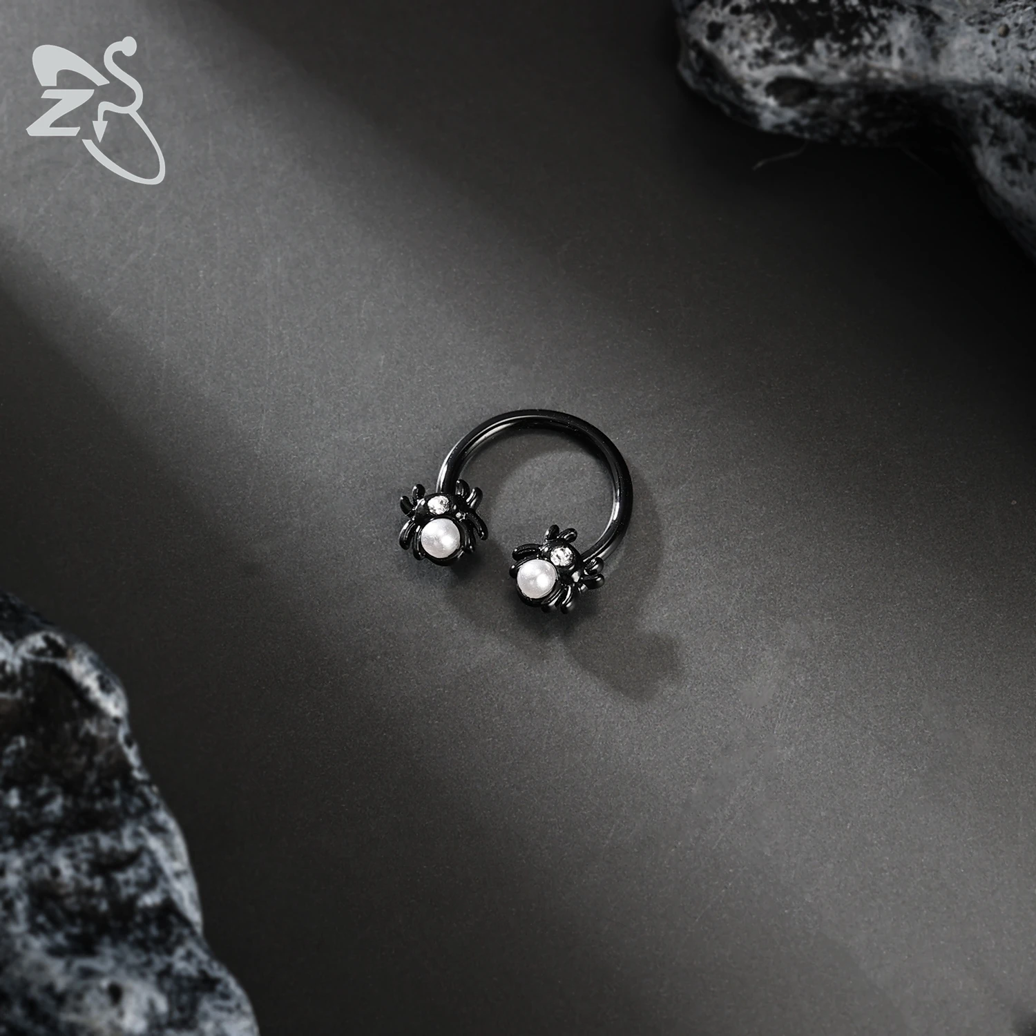 ZS 1 Piece Punk Stainless Steel Nose Ring Men Women Pumpkin Bat Septum Piercings Hallowmas Cartilage Helix Piercing Body Jewelry
