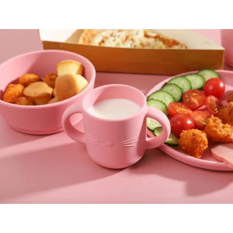 BPA-free silicone feeding kit 