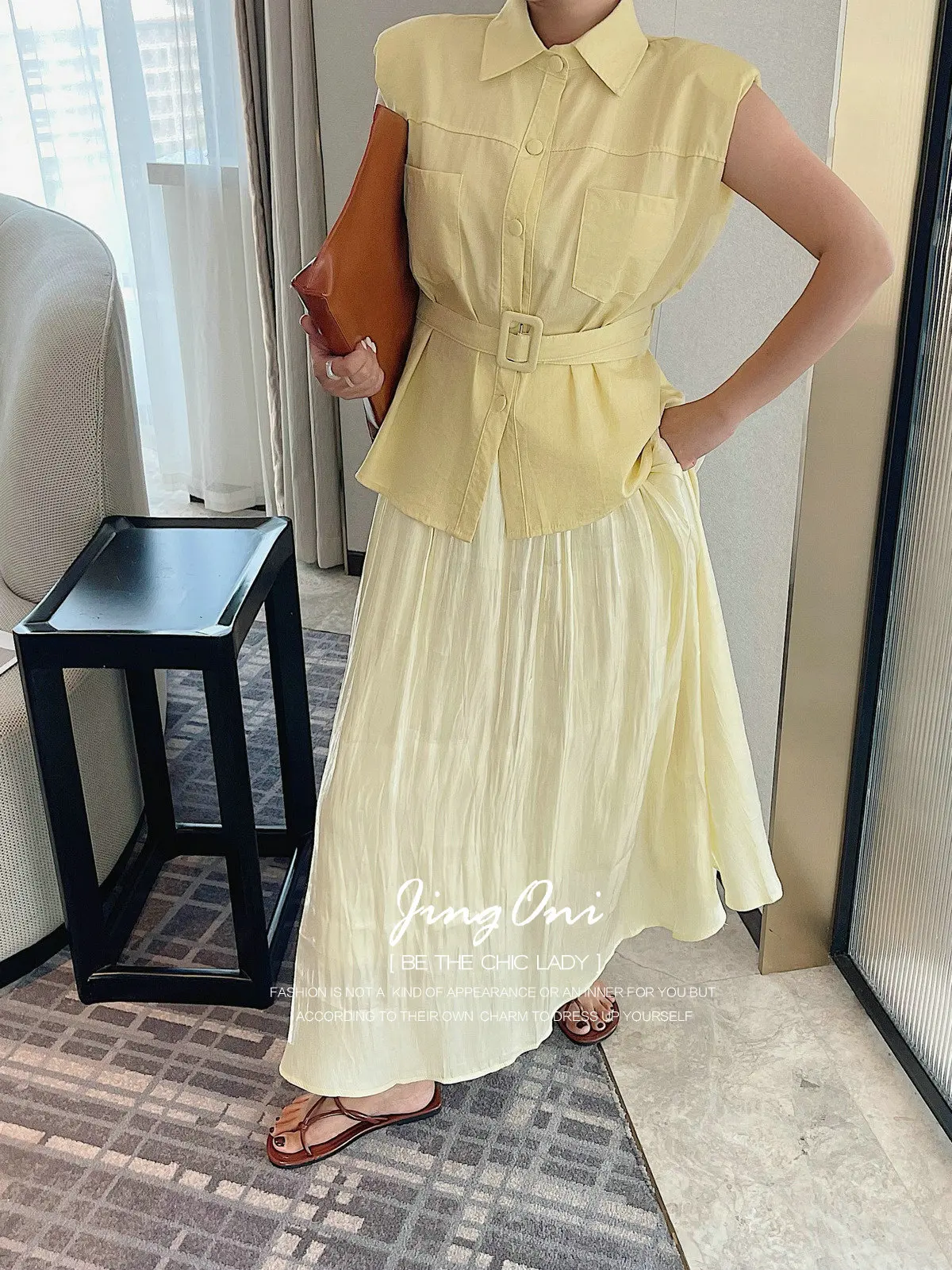 Shirt Blouse Tops Y2K Woman Clothing 2025 Summer Stylish Short Sleeve Korean Fashion Chic Vintage Elegant New Luxury Cropped