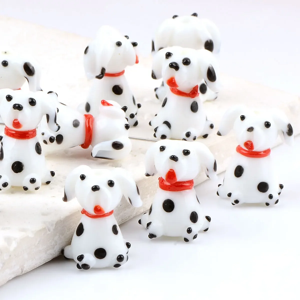 1.6x2.1cm 5pcs Hand-paint White Creative Spotted Dog Glass Beads DIY Bracelet Necklace Pendant Charm Accessories