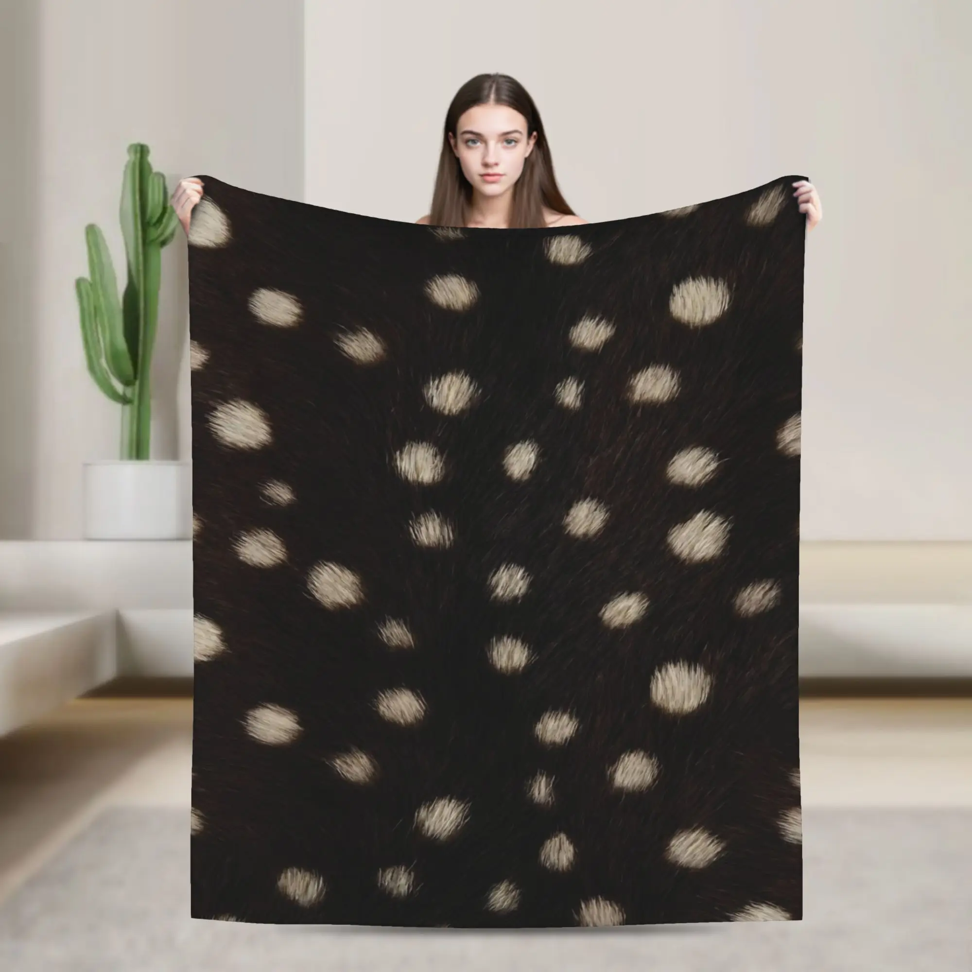 Stylish Brown Base Light Antelope Spot Blanket Super Soft Fleece  Comfortable Throw Blankets Machine Washable
