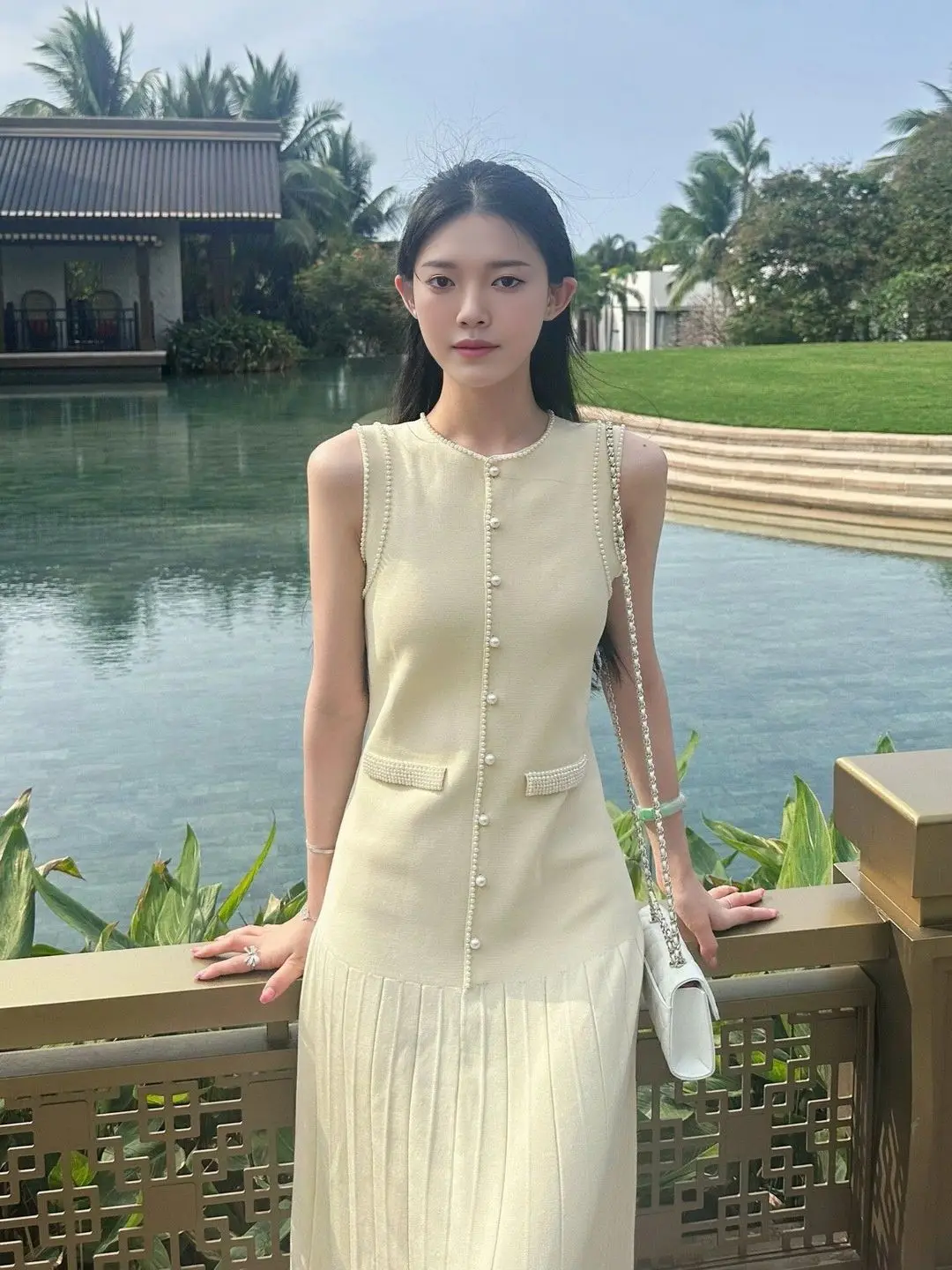 

French Pearl Sleeveless Dress Women Spring Summer New Niche Slim Temperament High-End Atmospheric Knitted Skirt