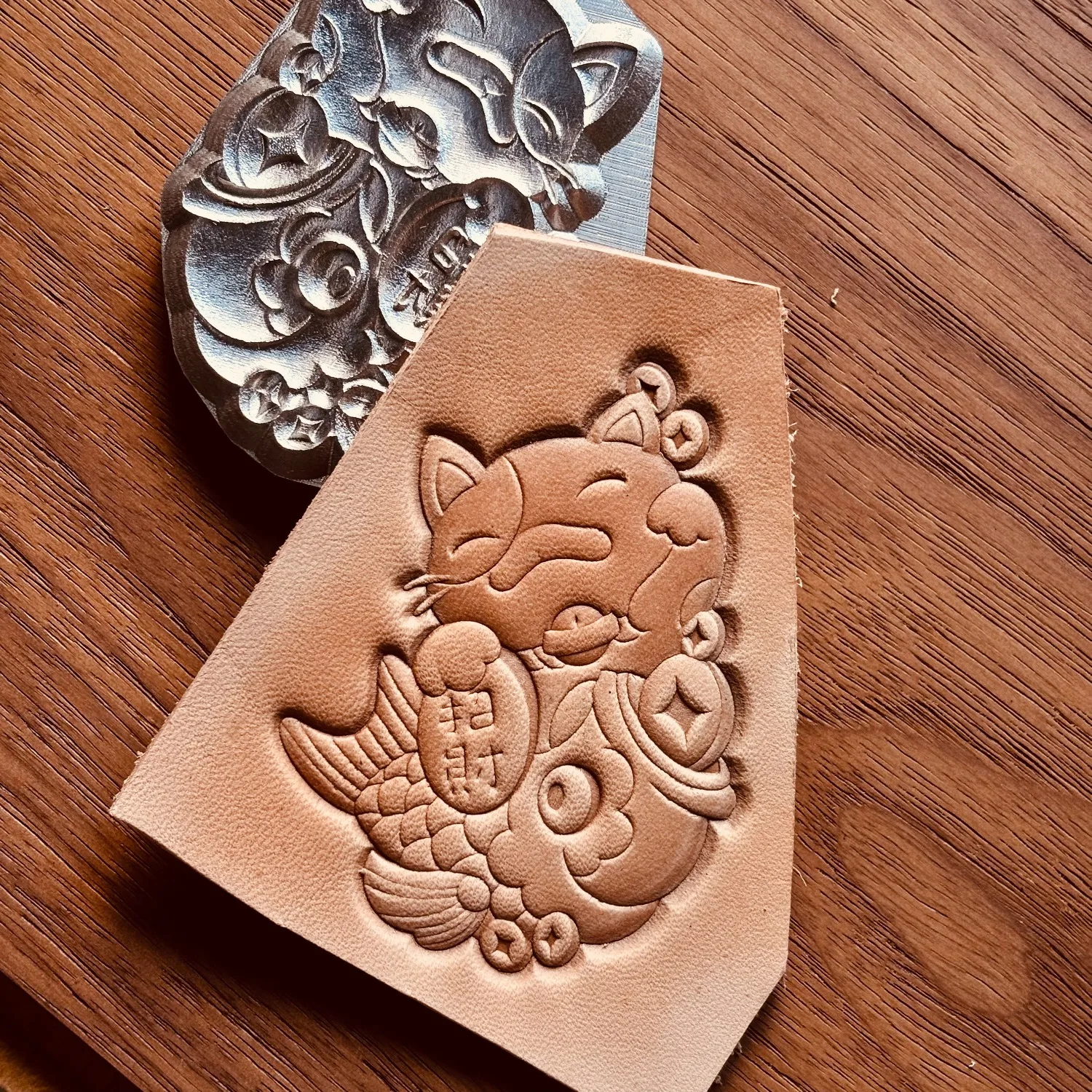 Lucy Cat Pattern 3D Leather Embossing Stamp Cold Pressing Carving Mold Leathercraft Stamping Tool Hot Heat Stamps