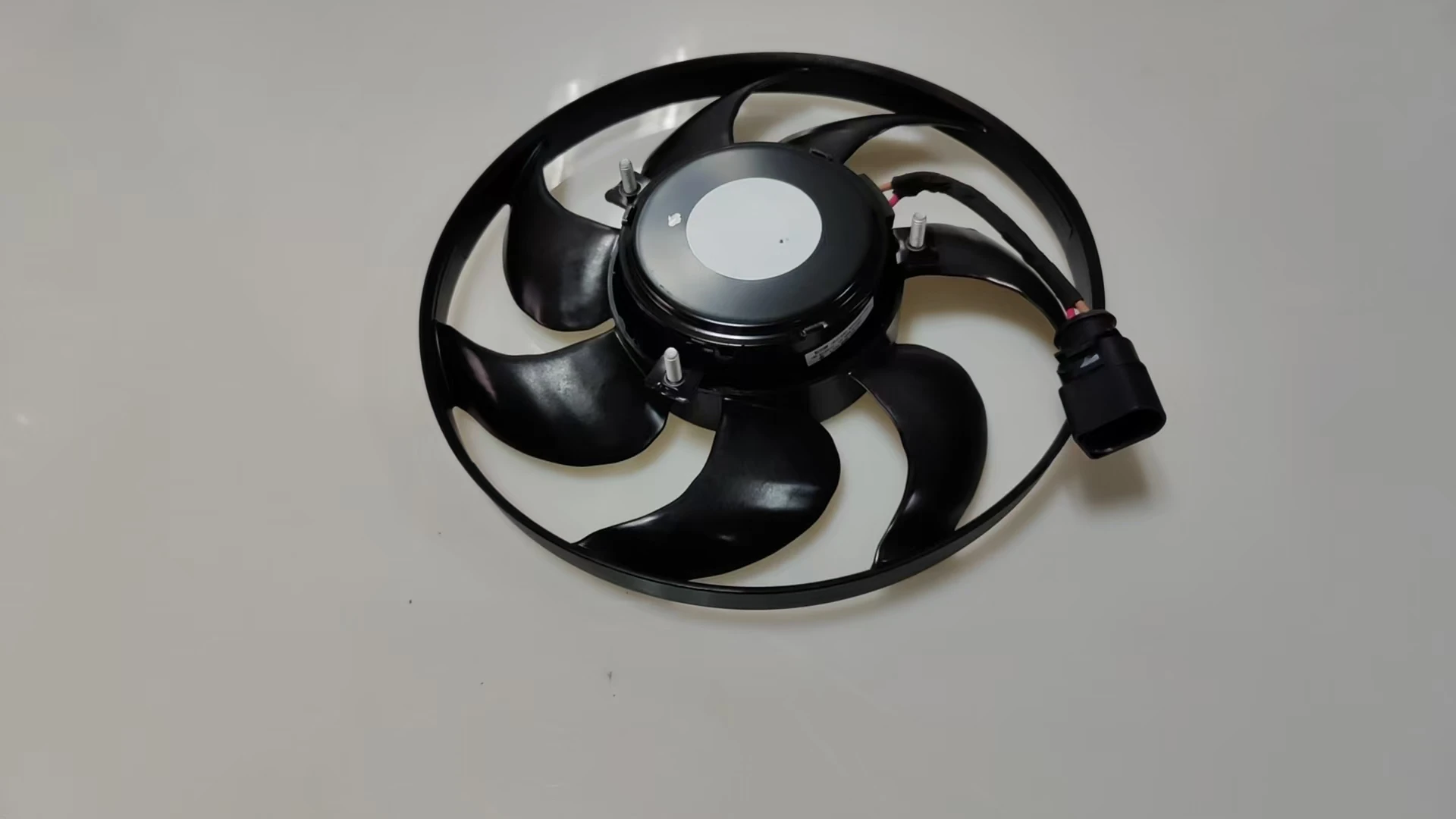 unique Volkswan Bora OEM Air Condensers Radiator Fan With Part Numbers 1KD 959 455 C