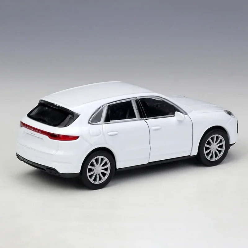 WELLY 1:36 Porsche Cayenne Turbo Pull Back SUV Auto Hohe Simulator Modell Auto Metall Legierung Spielzeug Auto Diecast Für Kinder geschenk B145