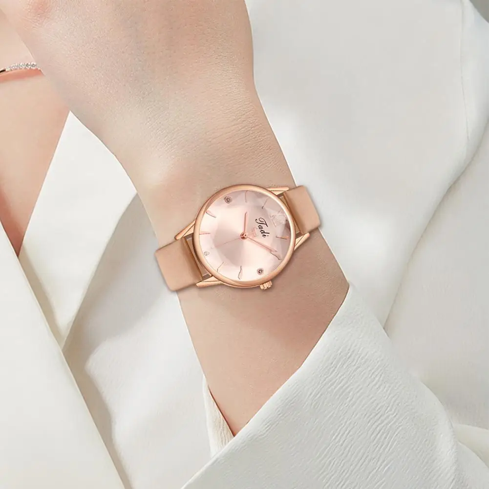 Trendy Women Timepiece Elegant Rhinestone Dial Women's Dress Watch with Faux Leather Strap Quartz Movement Ladies for Her