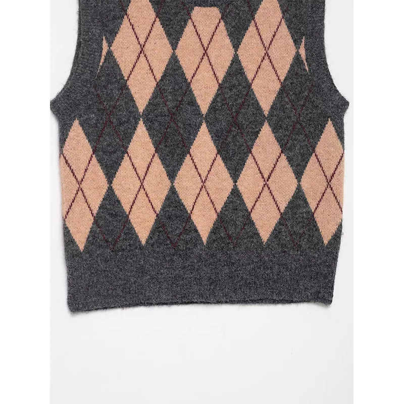 Sweater Vests Women's Autumn 2025 New Diamond Plaid Knit Tops Fashion Slim Short Women's Sweater Chic Youth Pullover Vests