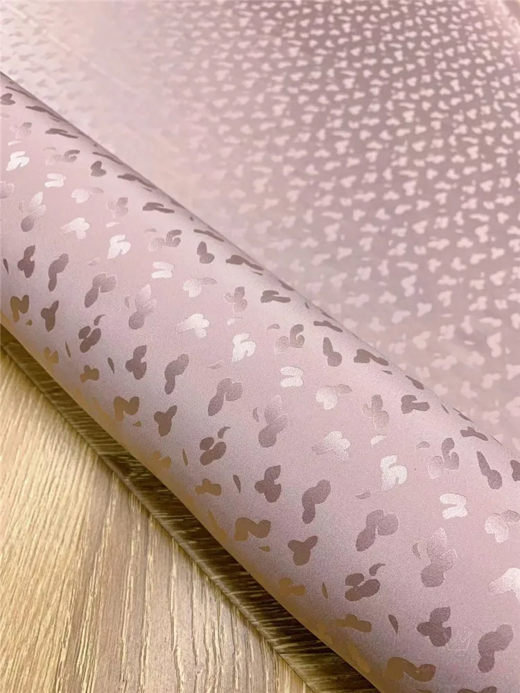 

Розовая шелковая жаккардовая атласная ткань 19 мм, 100% тутовый шелк, ткань для рубашки и платья, внешнеторговый хвост.