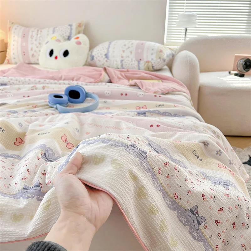 Seersucker Quilt for Women Summer Cooling Blanket Single Double Queen Size Bed Comforters Air Conditioning Quilt Light Duvet
