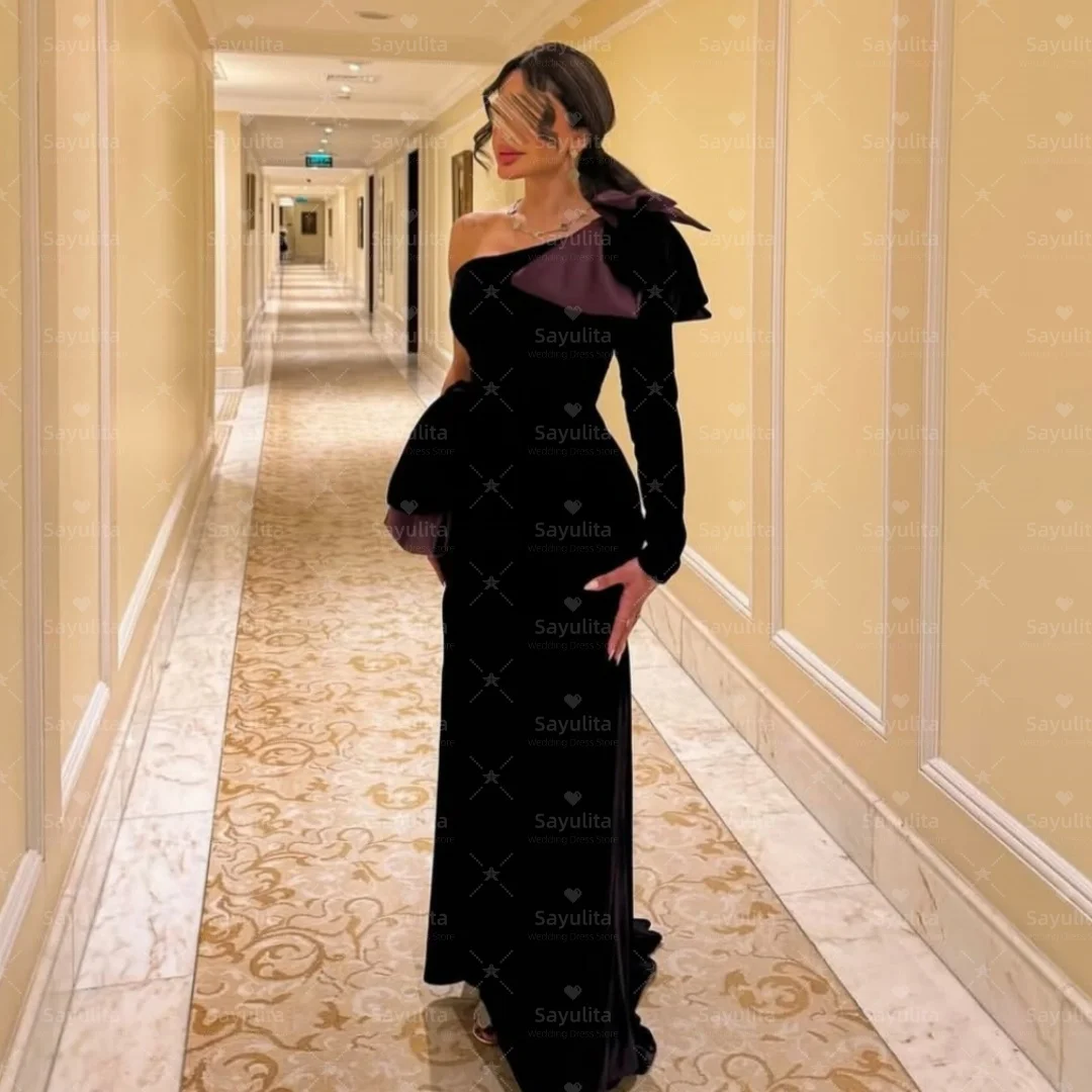 Sayulita ベロア サイドスリット プロムドレス リボン付き ワンショルダー 長袖 イブニングドレス サウジパーティードレス カスタマイズ