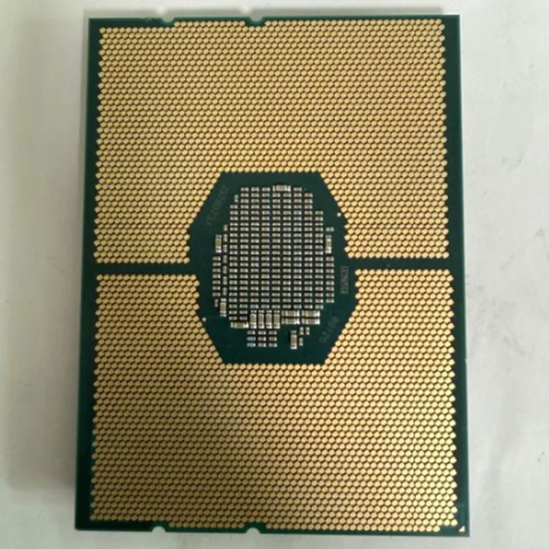Xeon W-3235 CPU w-3235 12Core 24Thread 3.3GHz 180W LGA3647 W-3235
