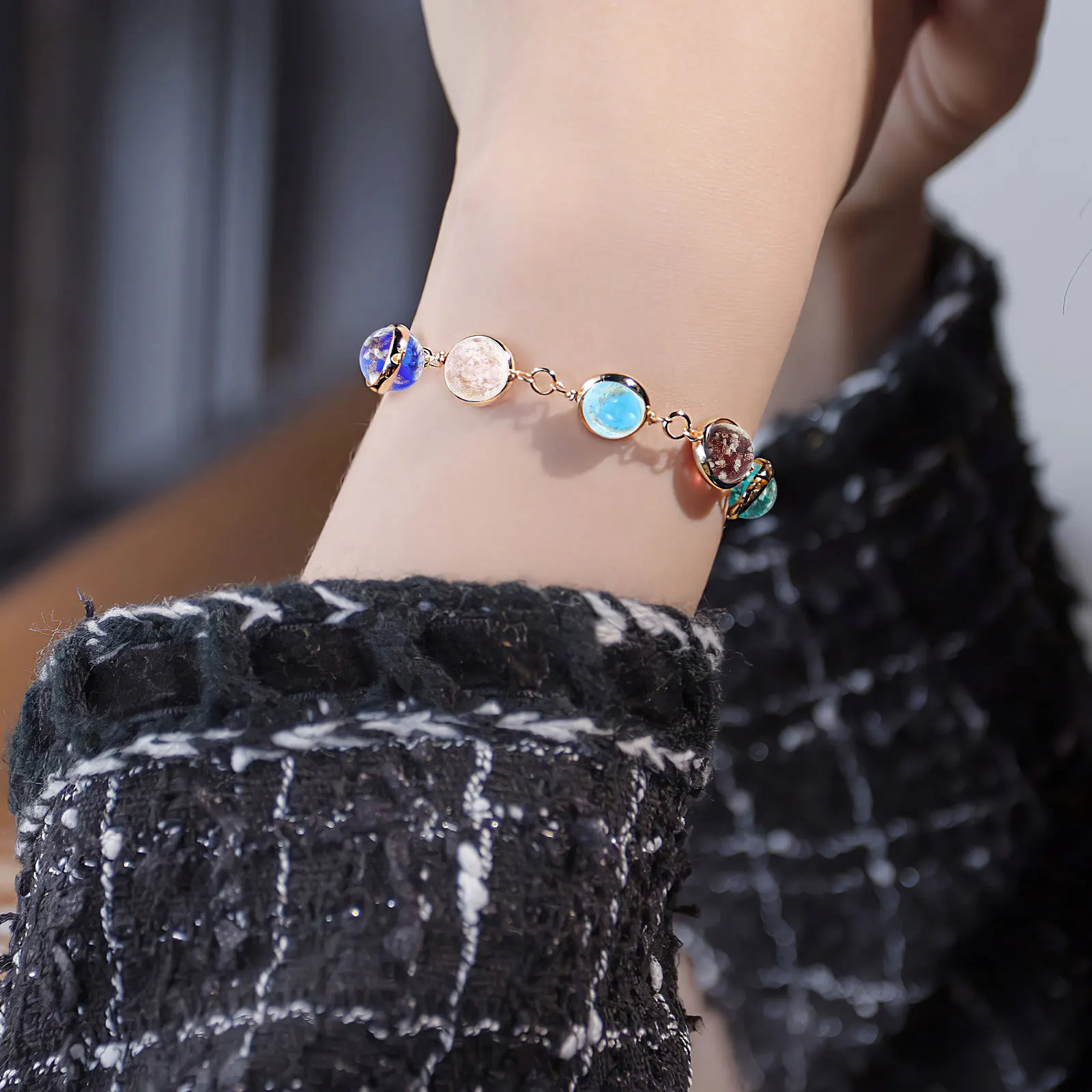 

80Pcs Glow in The Dark Round Beads Glass DIY Beads for Jewelry Making Bracelet Necklace Craft Supplies Round Bead