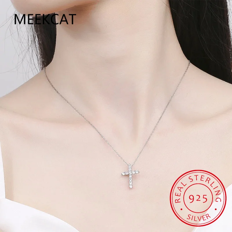 3mm D Color Moissanite Jesus Cross Pendant for Women Men S925 Silver 18k White Gold Plated Necklace Wedding Jewelry Gift