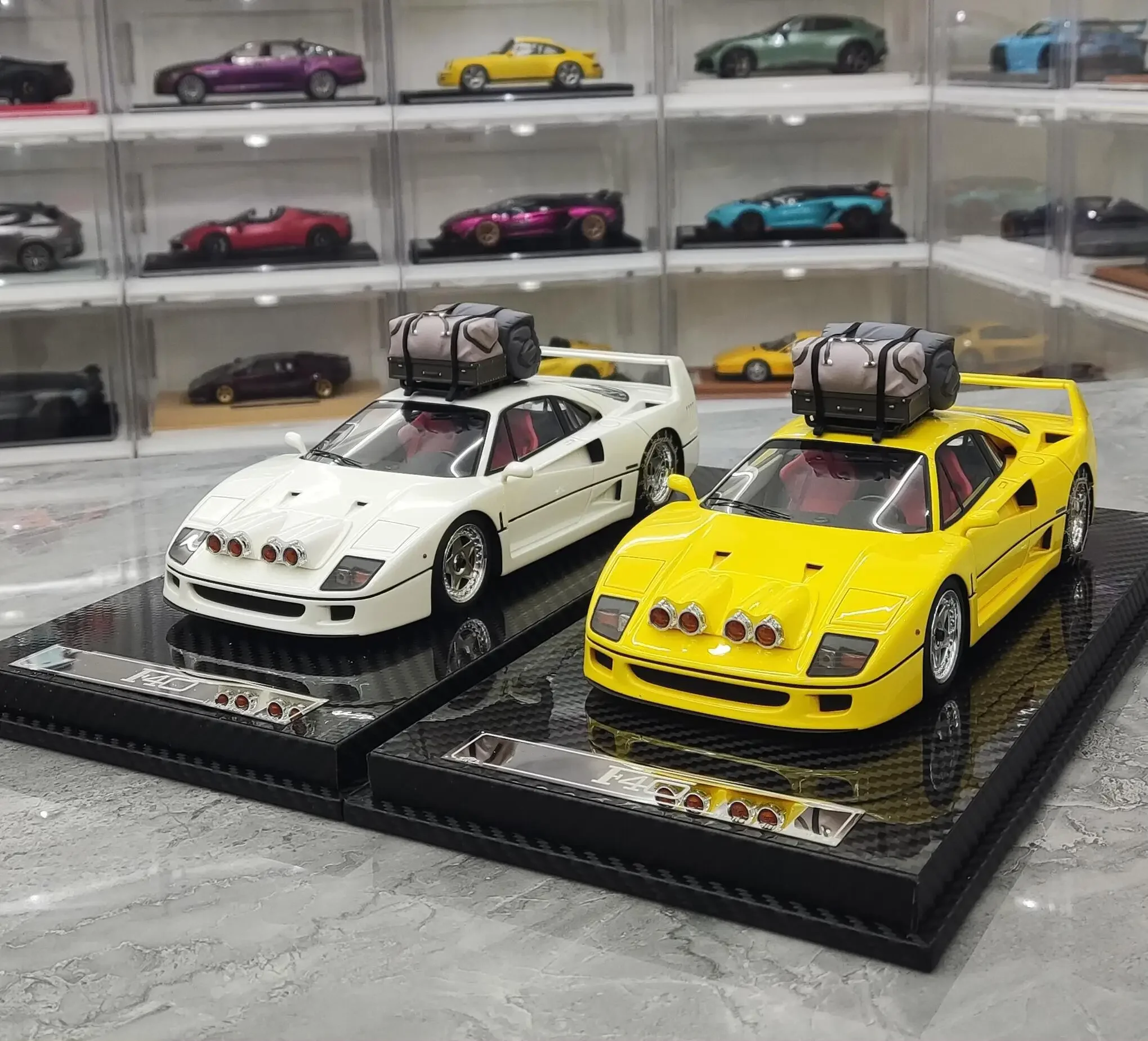 VIP 1:18 F40 Sled Version Christmas White/Yellow Limited Edition Simulation Resin Alloy Static Car Model Toys Gift